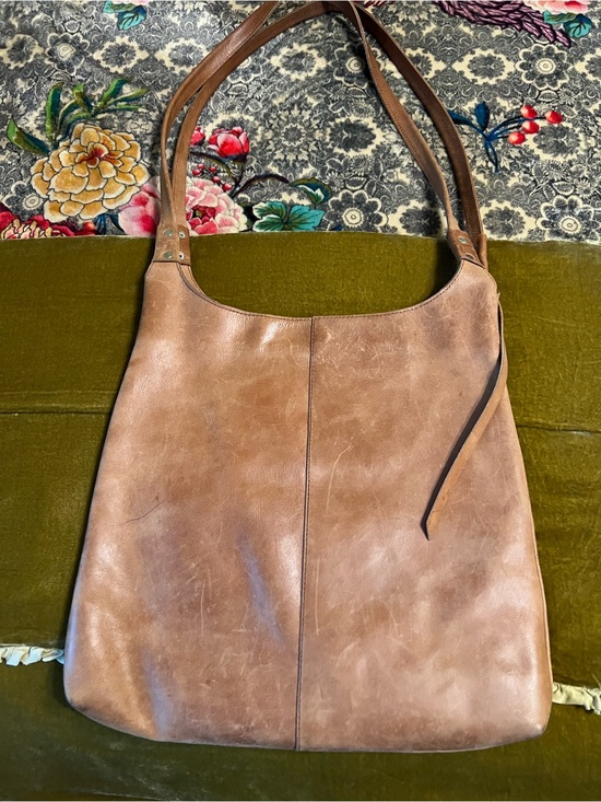 Raven + Lily Handbags - Raven + Lily Tan Brown Leather Shoulder Bag-Magnolia